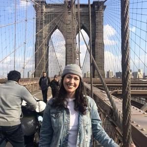 Meet your Posher, Olivia